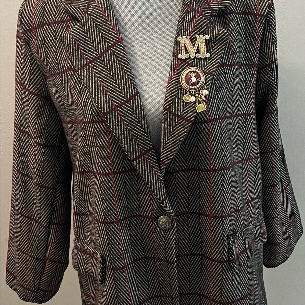 Gray Plaid Women's Blazer with Brooch